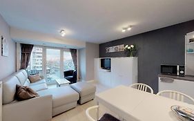 Studio Met Zeezicht Op Heldenplein